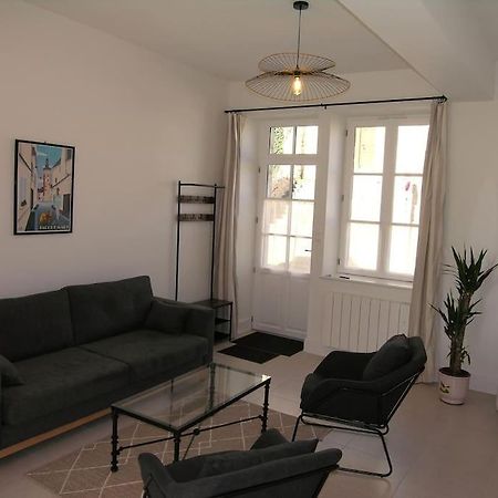 Gite L'Annexe Du Prieure Besson Esterno foto