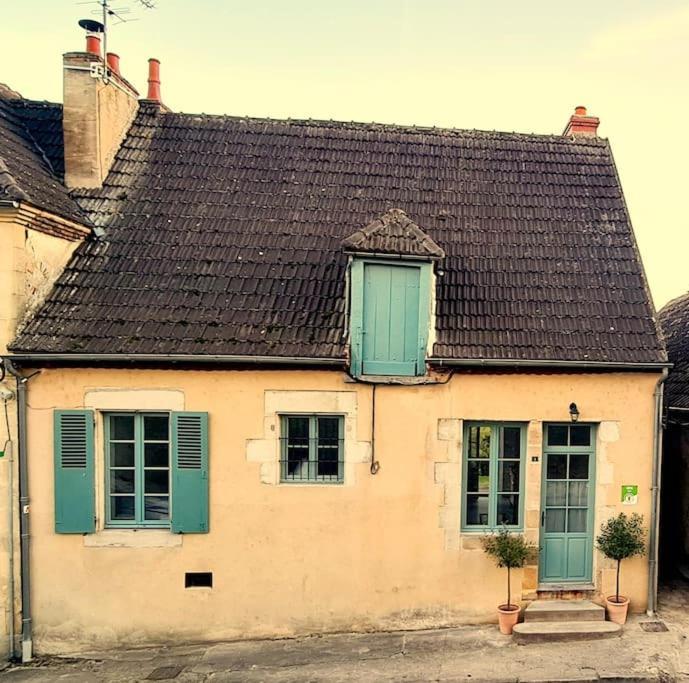 Gite L'Annexe Du Prieure Besson Esterno foto