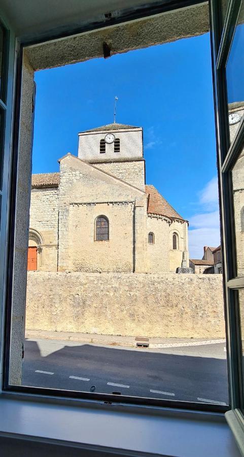 Gite L'Annexe Du Prieure Besson Esterno foto